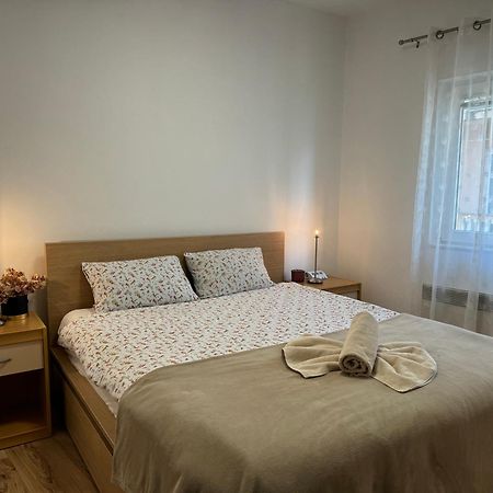 Apartments Vrime 비오그라드나모루 외부 사진