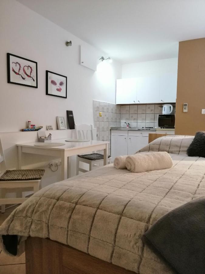 Apartments Vrime 비오그라드나모루 외부 사진